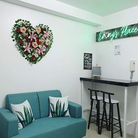 Ebony'S Place At Shore Residences Manila Kültér fotó