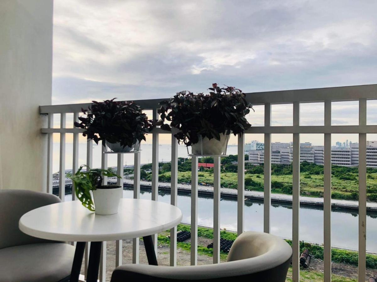 Ebony'S Place At Shore Residences Manila Kültér fotó