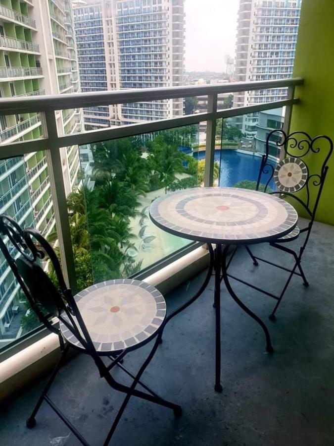 Ebony'S Place At Shore Residences Manila Kültér fotó