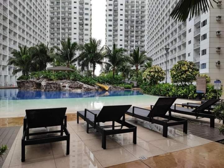 Ebony'S Place At Shore Residences Manila Kültér fotó